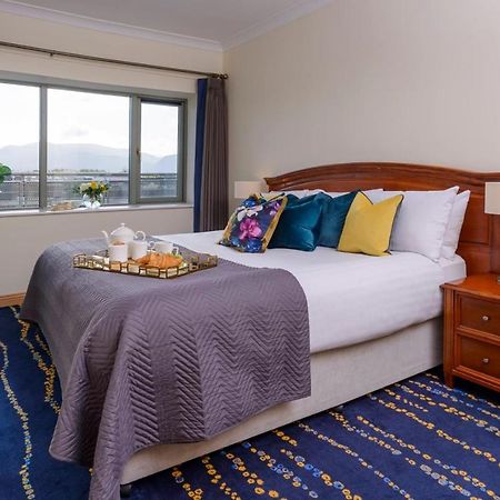 Park Place Apartments Killarney Bagian luar foto