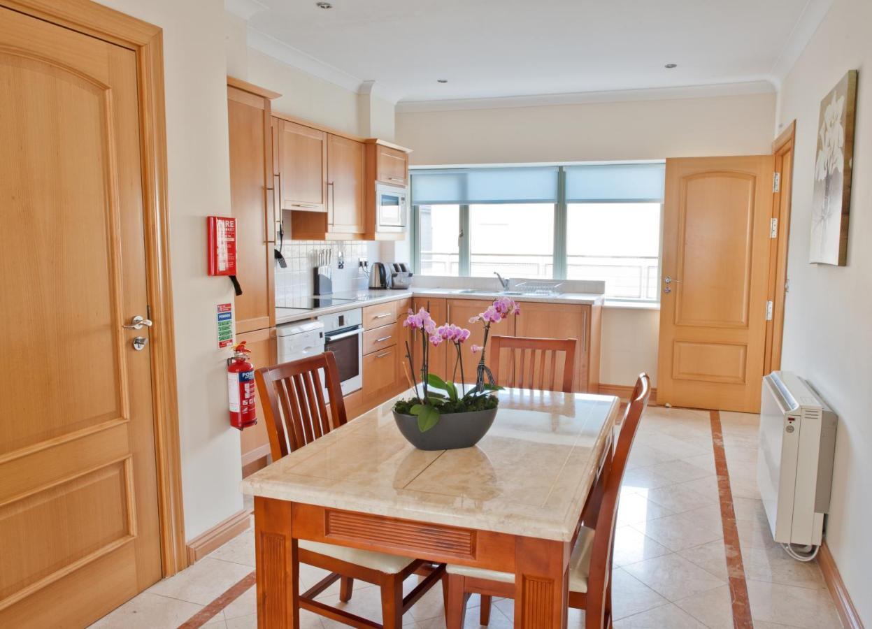 Park Place Apartments Killarney Bagian luar foto