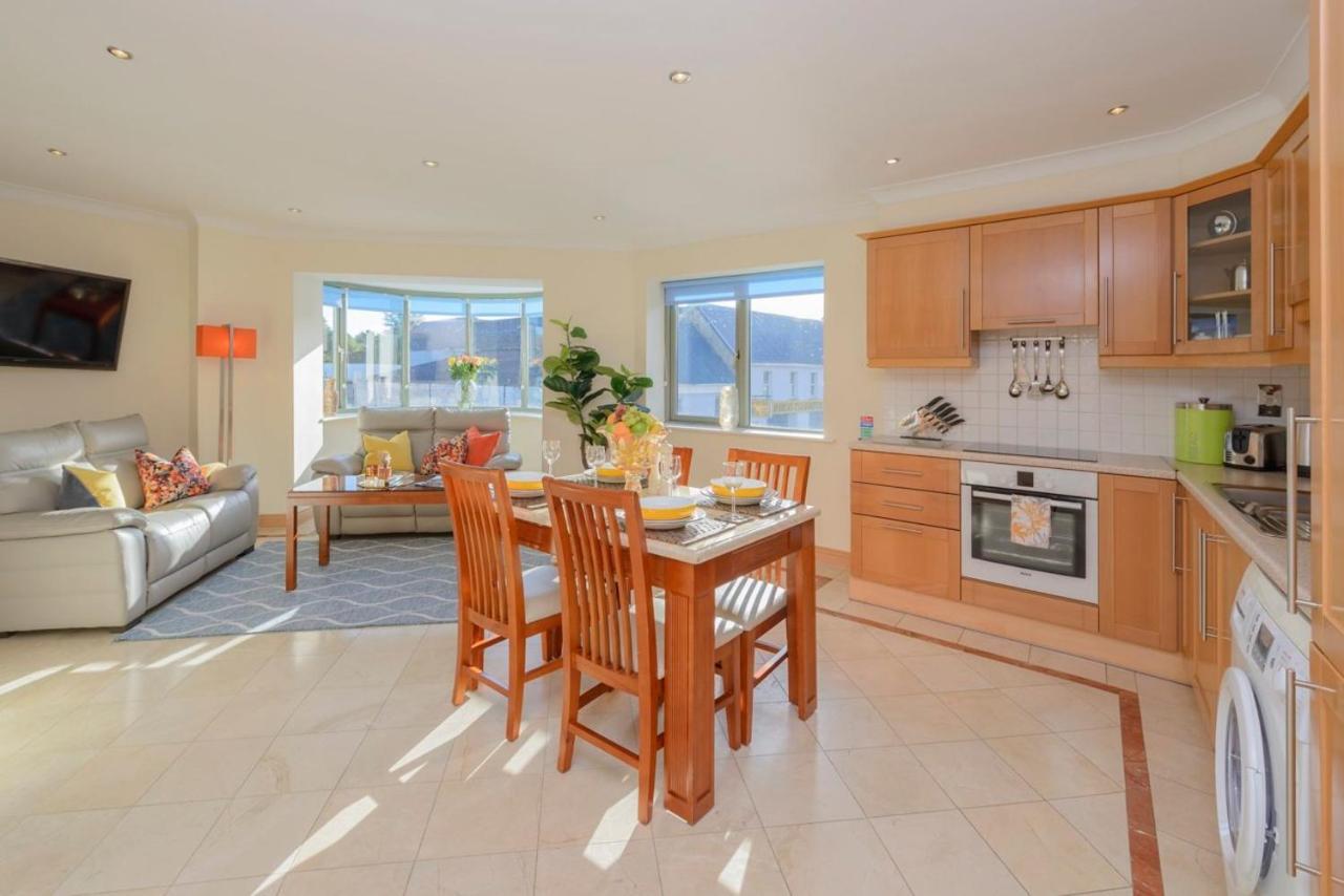 Park Place Apartments Killarney Bagian luar foto