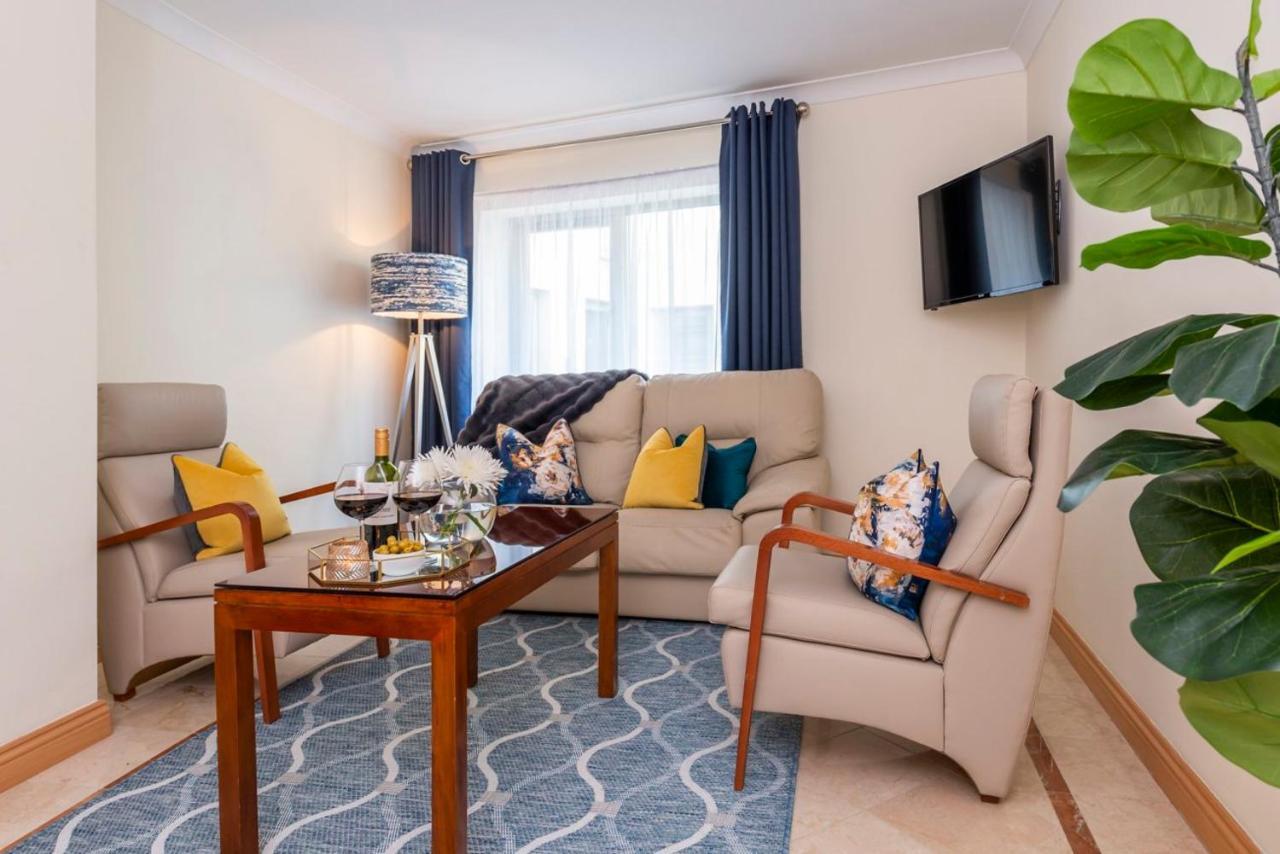 Park Place Apartments Killarney Bagian luar foto