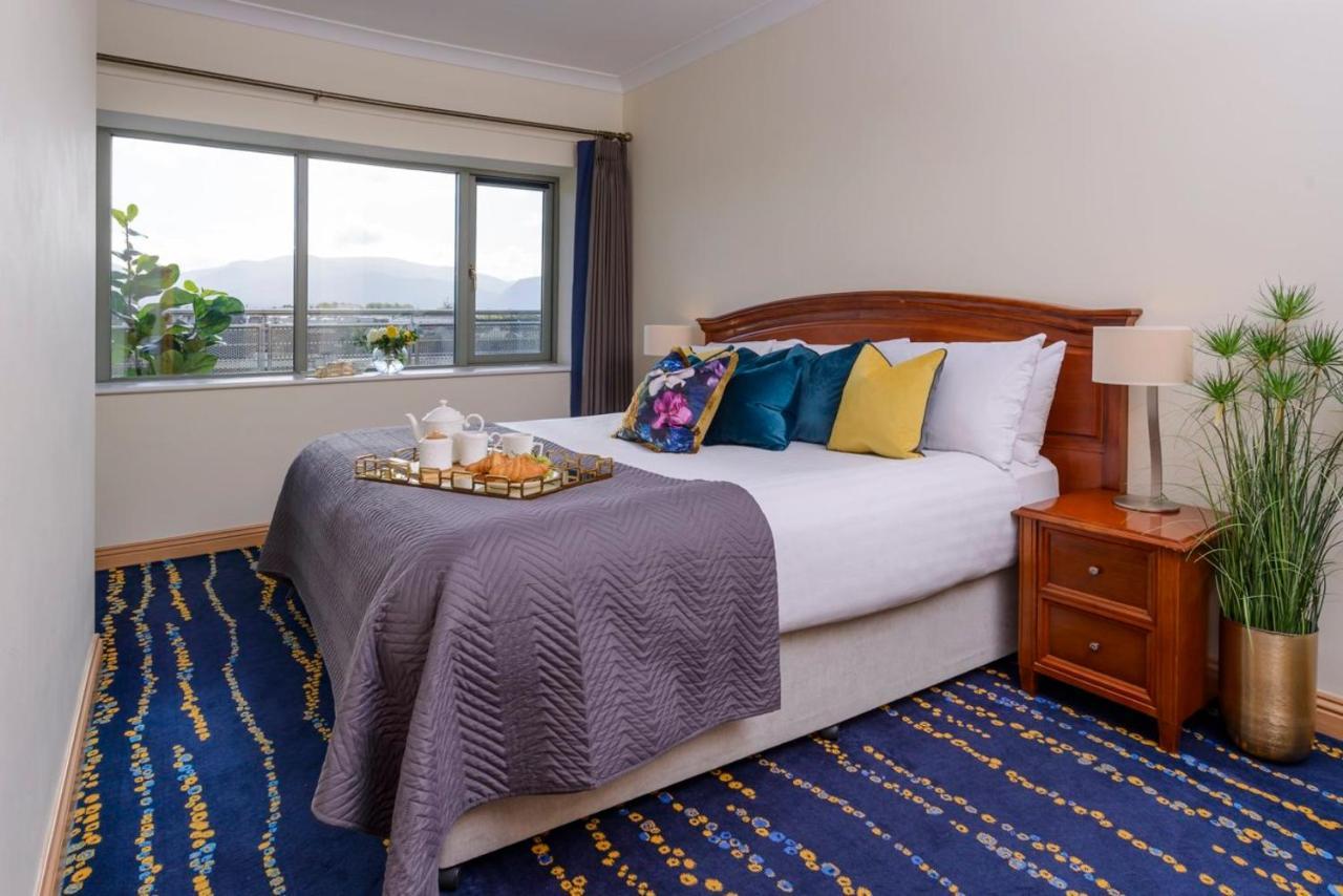 Park Place Apartments Killarney Bagian luar foto
