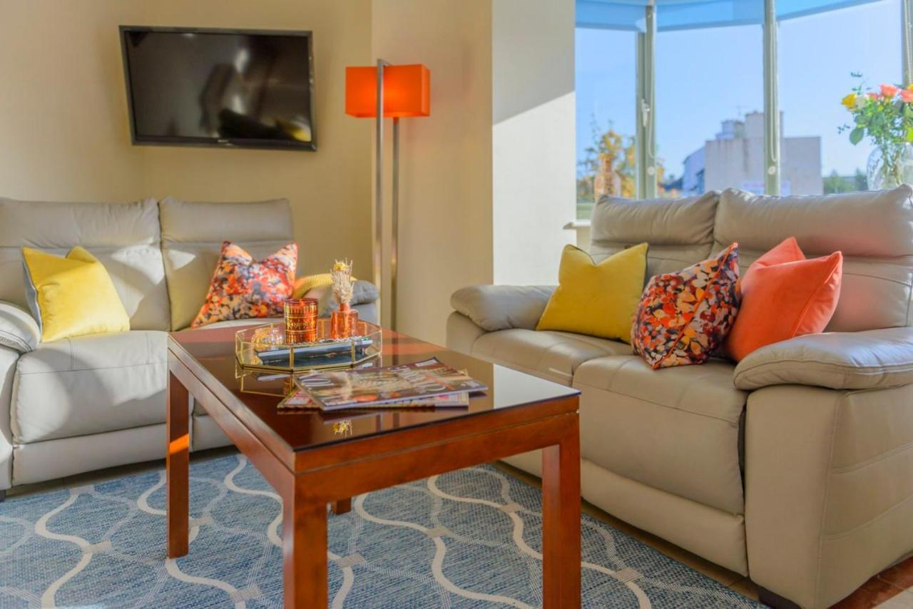 Park Place Apartments Killarney Bagian luar foto