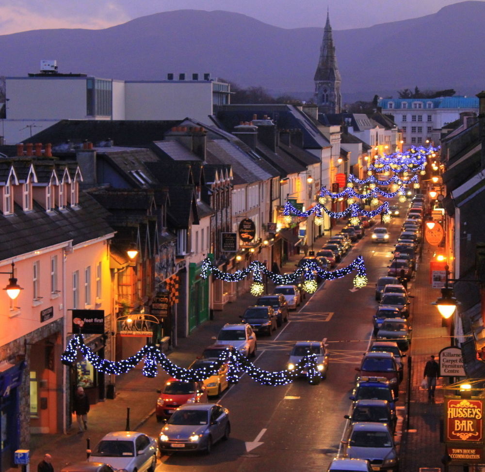 Park Place Apartments Killarney Bagian luar foto